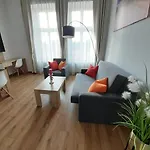 Old Town Apartments - Bosacka B18
